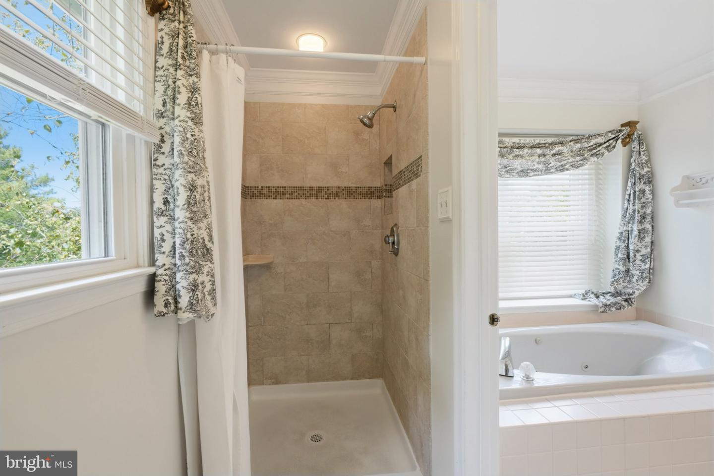 263 Pine Tree Ter Property Photo 35