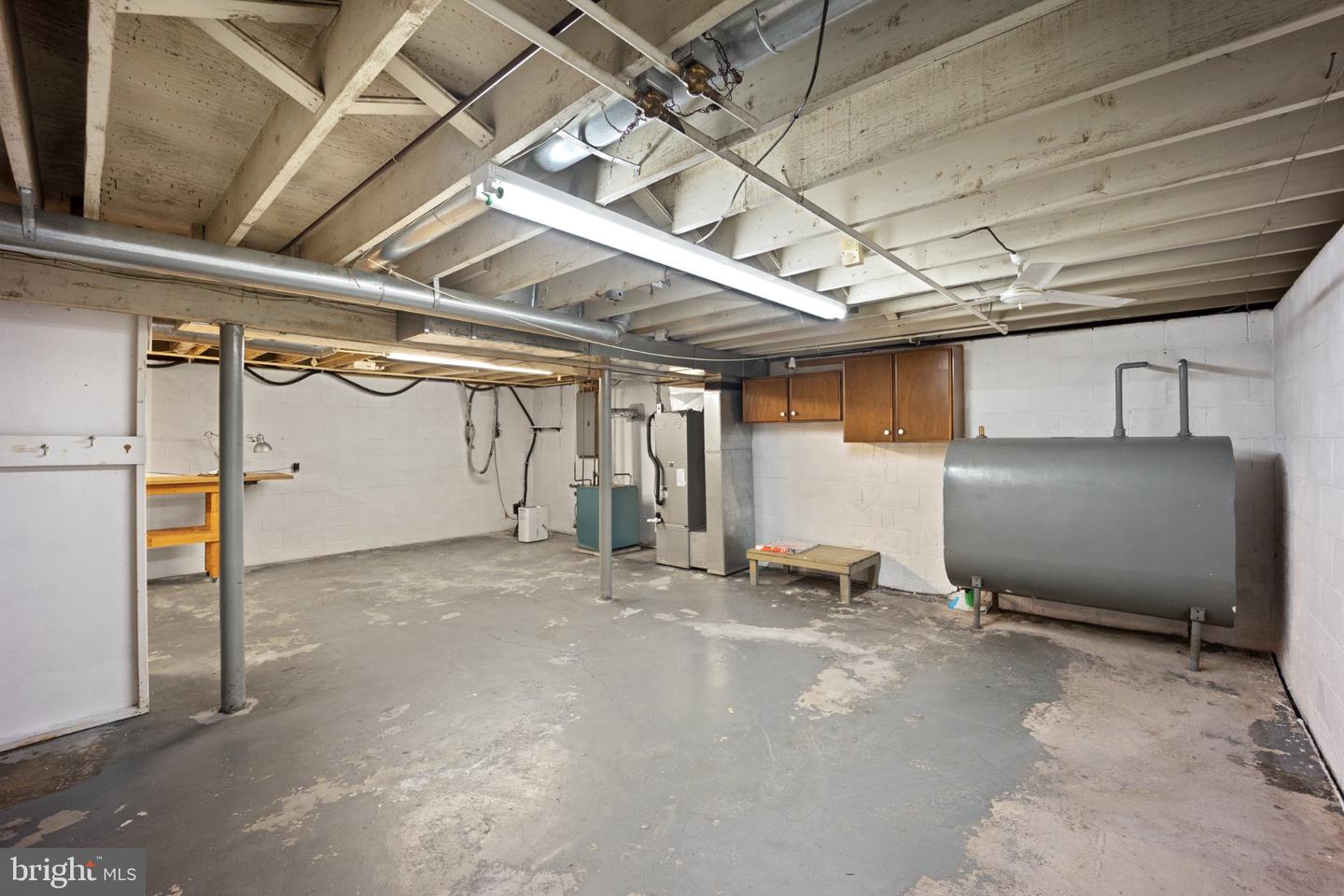 1213 Kings Ave Property Photo 35