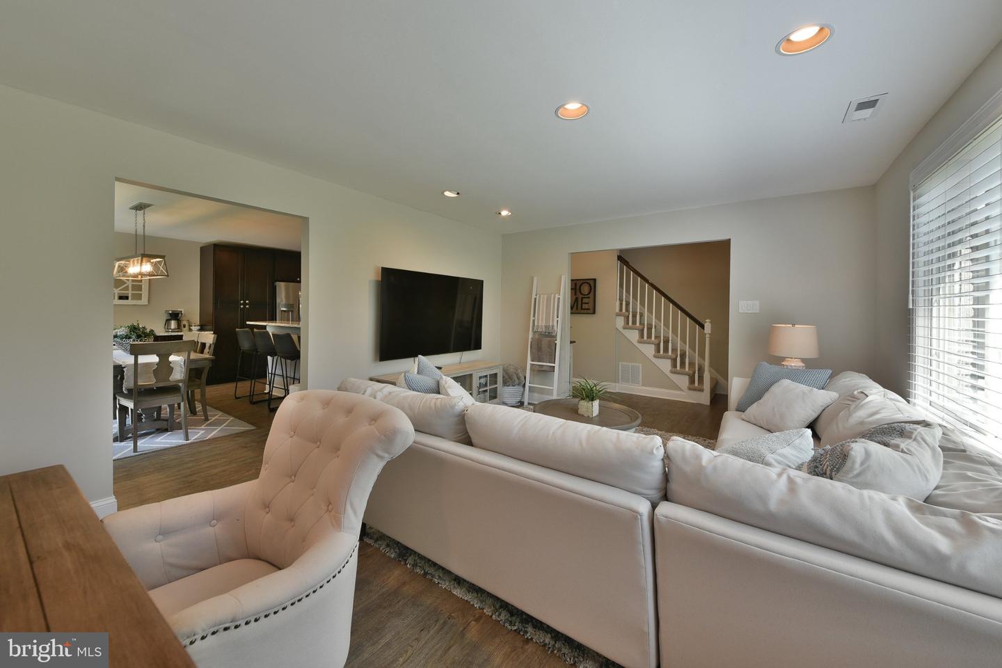 91 Forrest Dr Property Photo 8