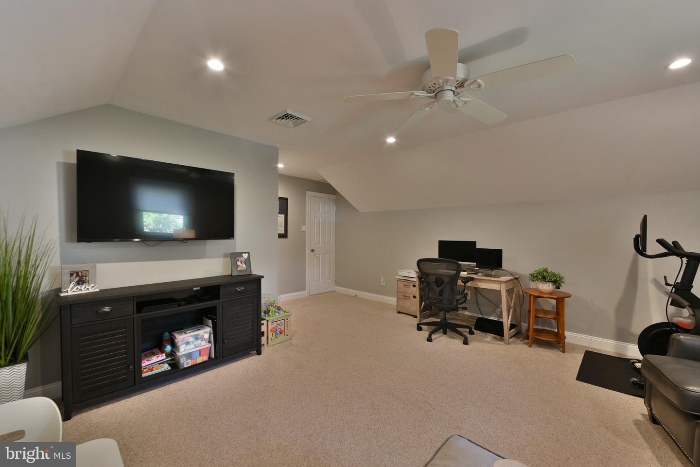 91 Forrest Dr Property Photo 38