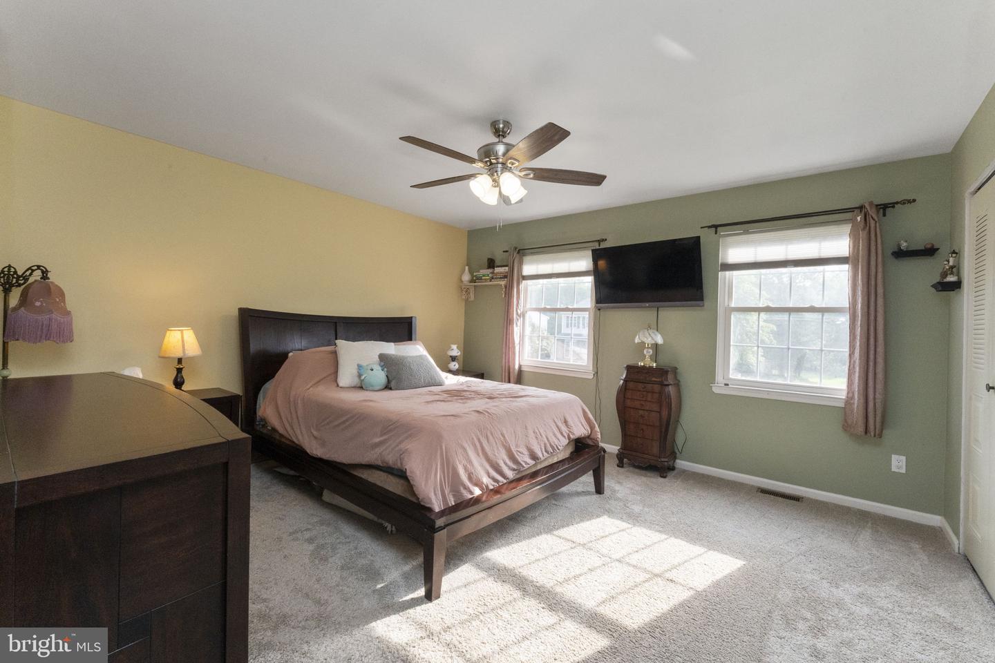 19 Lucky Property Photo 11