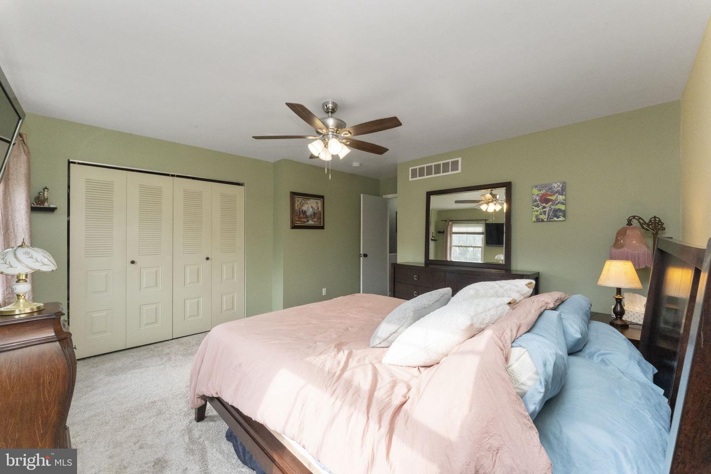 19 Lucky Property Photo 12