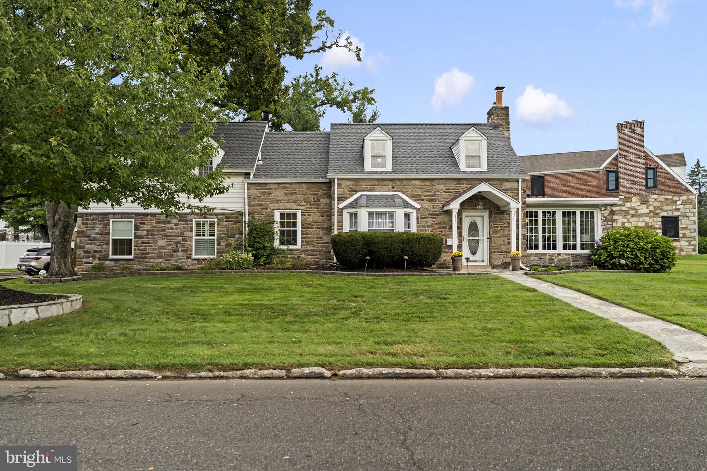 79 Manor Cir Property Photo 1