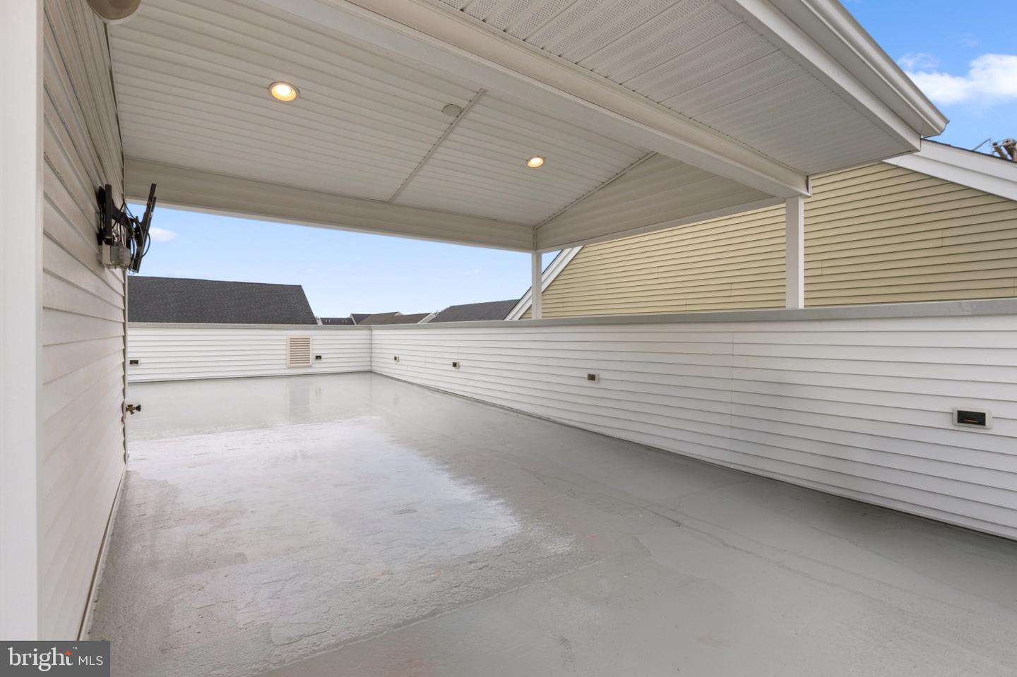 127 Prince George Property Photo 41