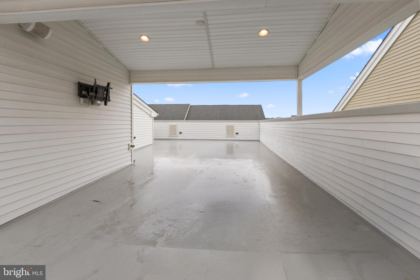 127 Prince George Property Photo 43