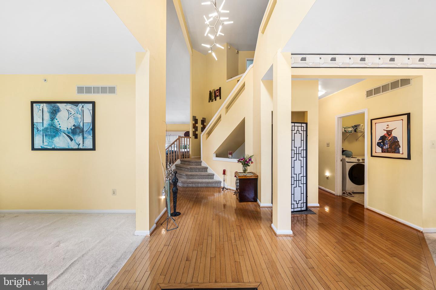 204 Somerset Cir Property Photo 4