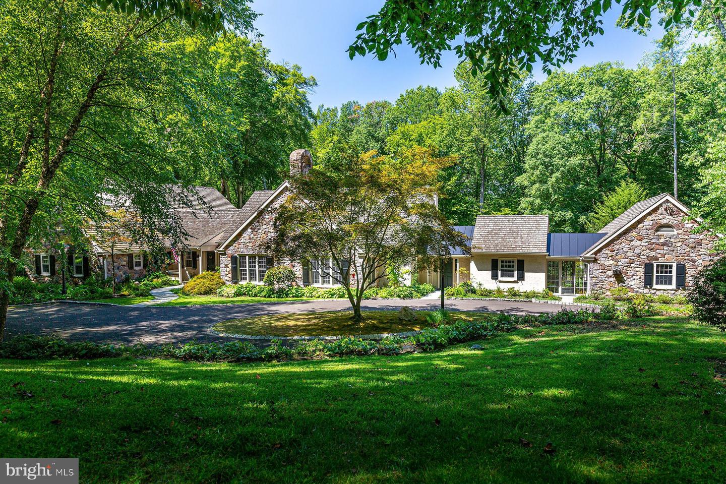 6731 Paxson Rd Property Photo 1