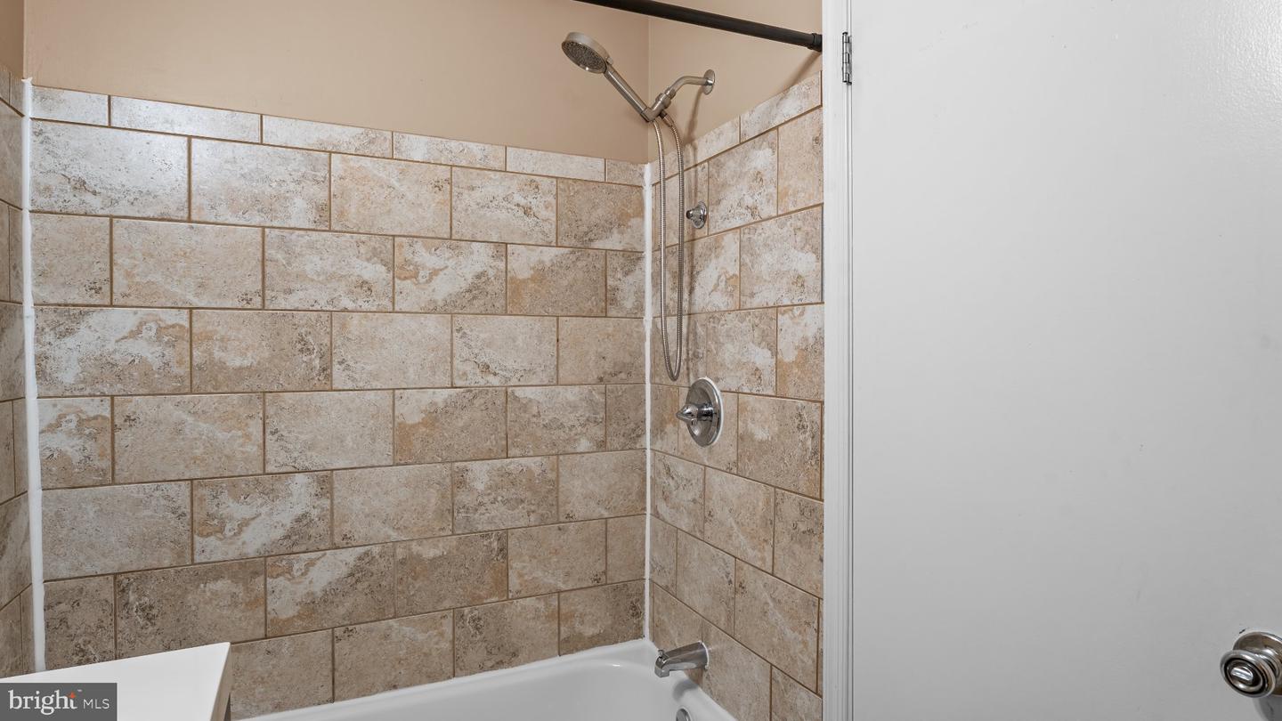5431 Yarmouth Rd Property Photo 15