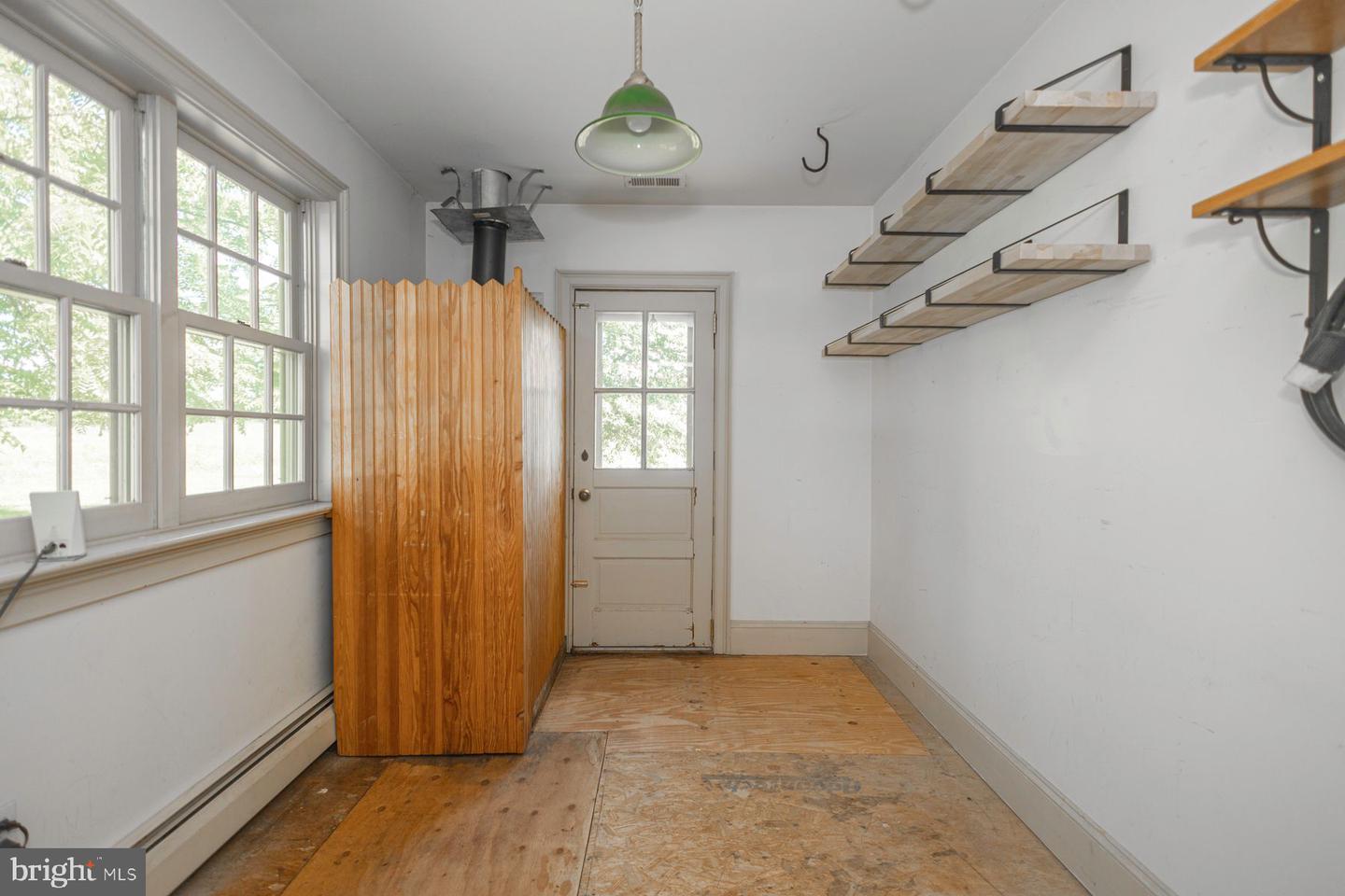 6064 Sawmill Rd Property Photo 24