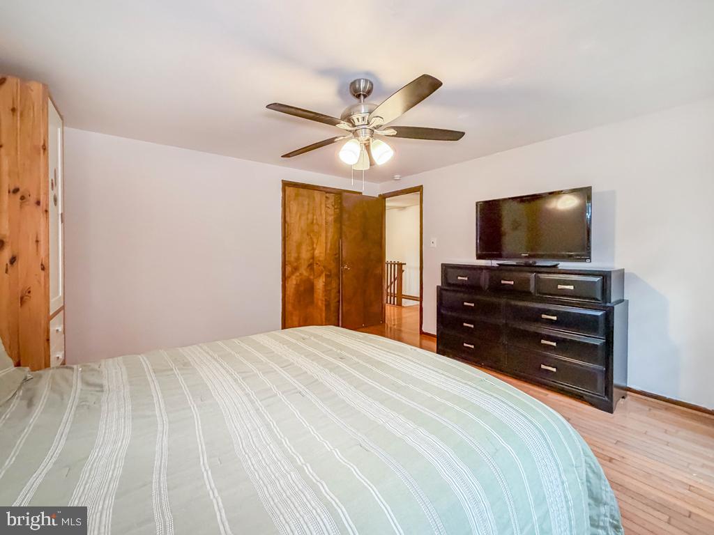 73 Evergreen Property Photo 39