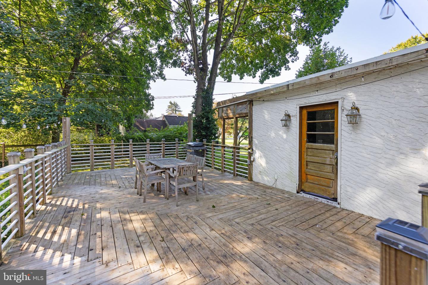 73 Evergreen Property Photo 49