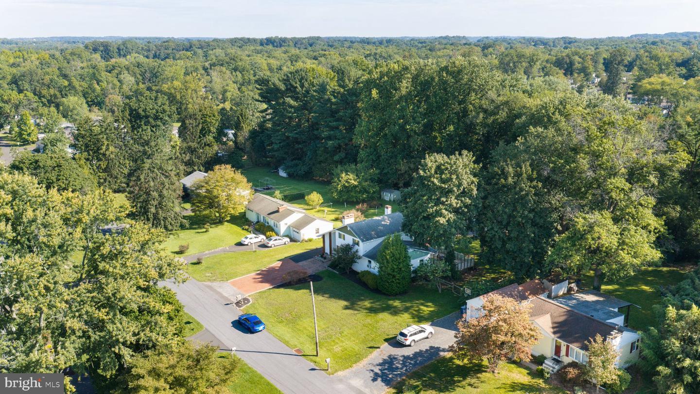 73 Evergreen Property Photo 56