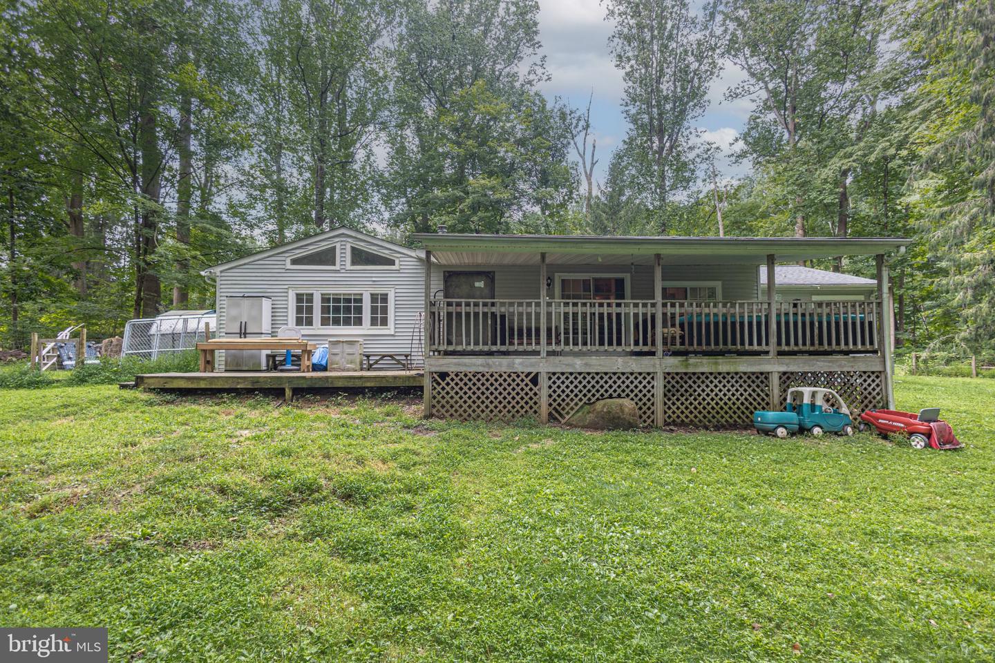 837 Church Property Photo 41