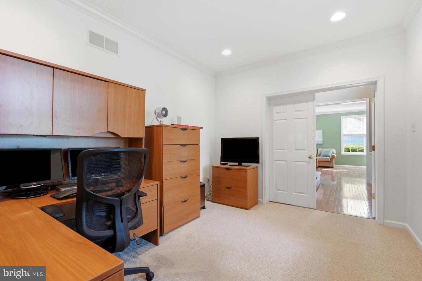600 Detweiler Dr Property Photo 22