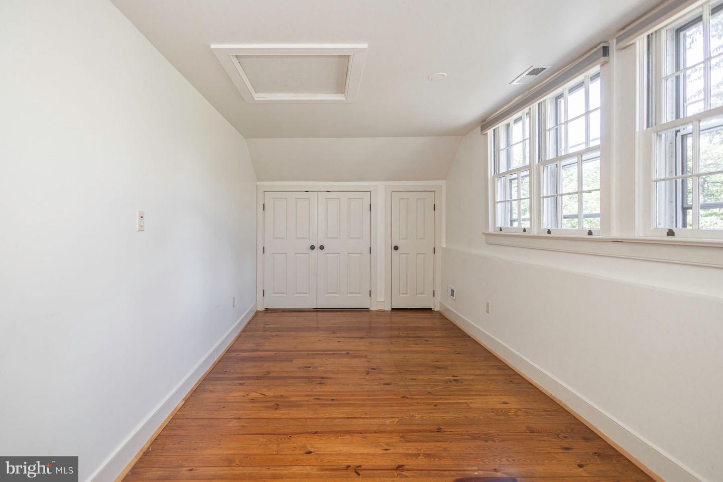 6065 Sawmill Rd Property Photo 15