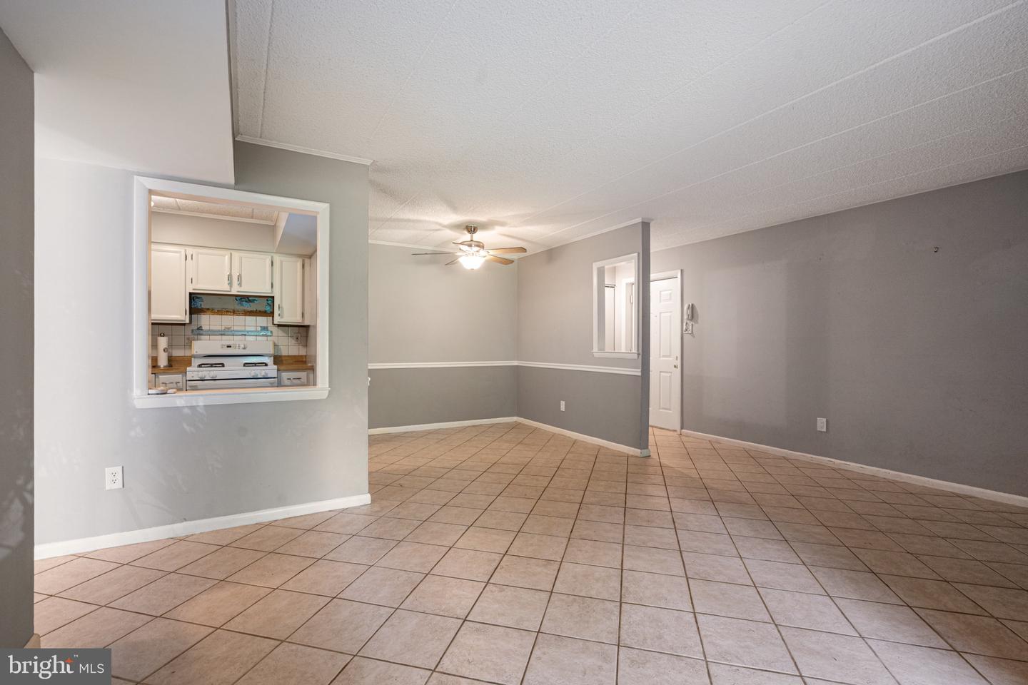 114 Leedom #114 Property Photo 5