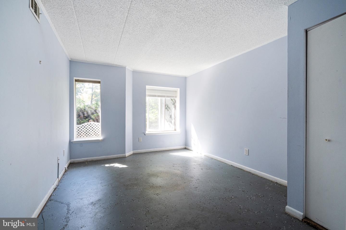 114 Leedom #114 Property Photo 13