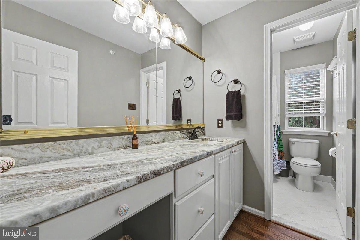 212 Somerset Cir Property Photo 28