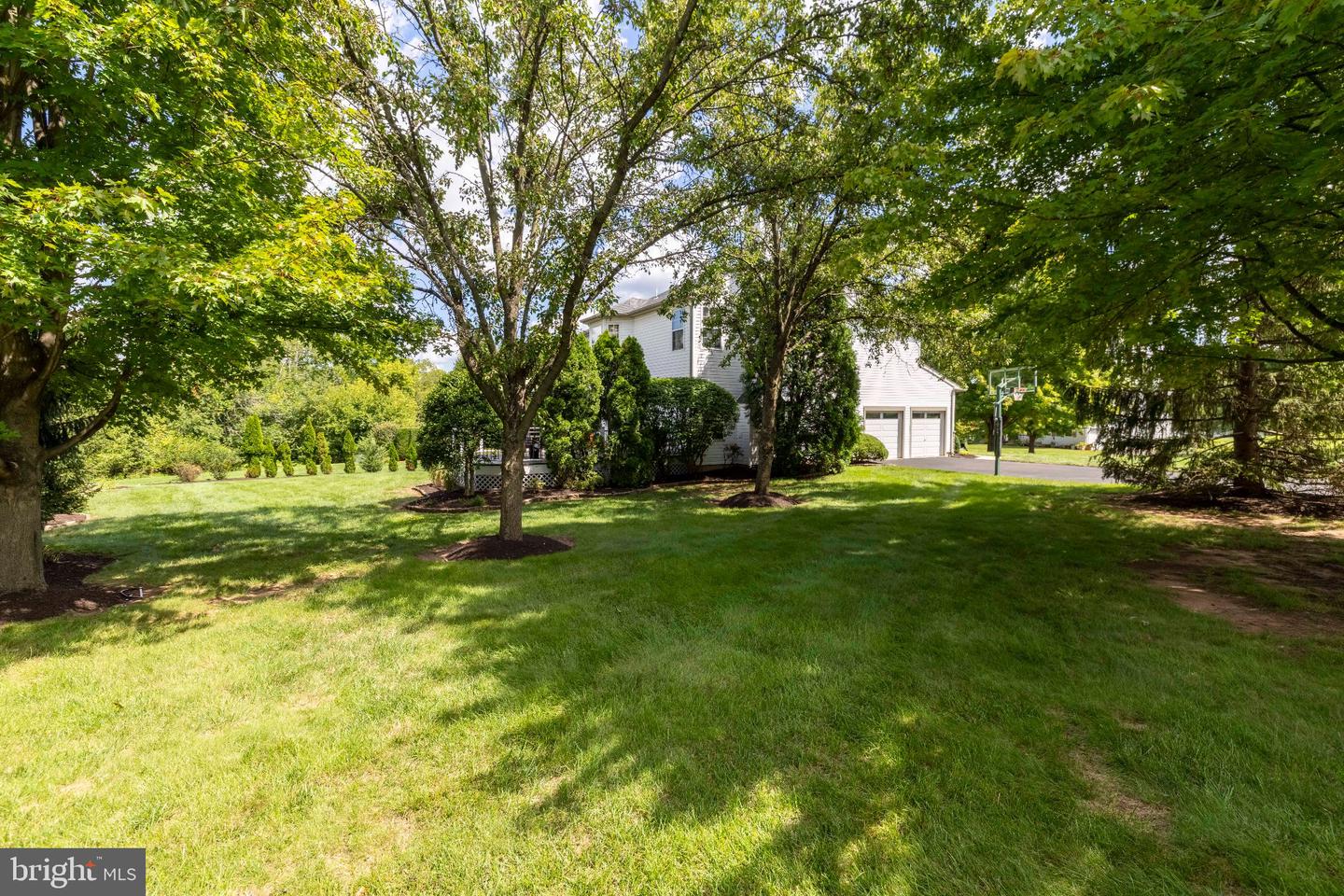 212 Somerset Cir Property Photo 57