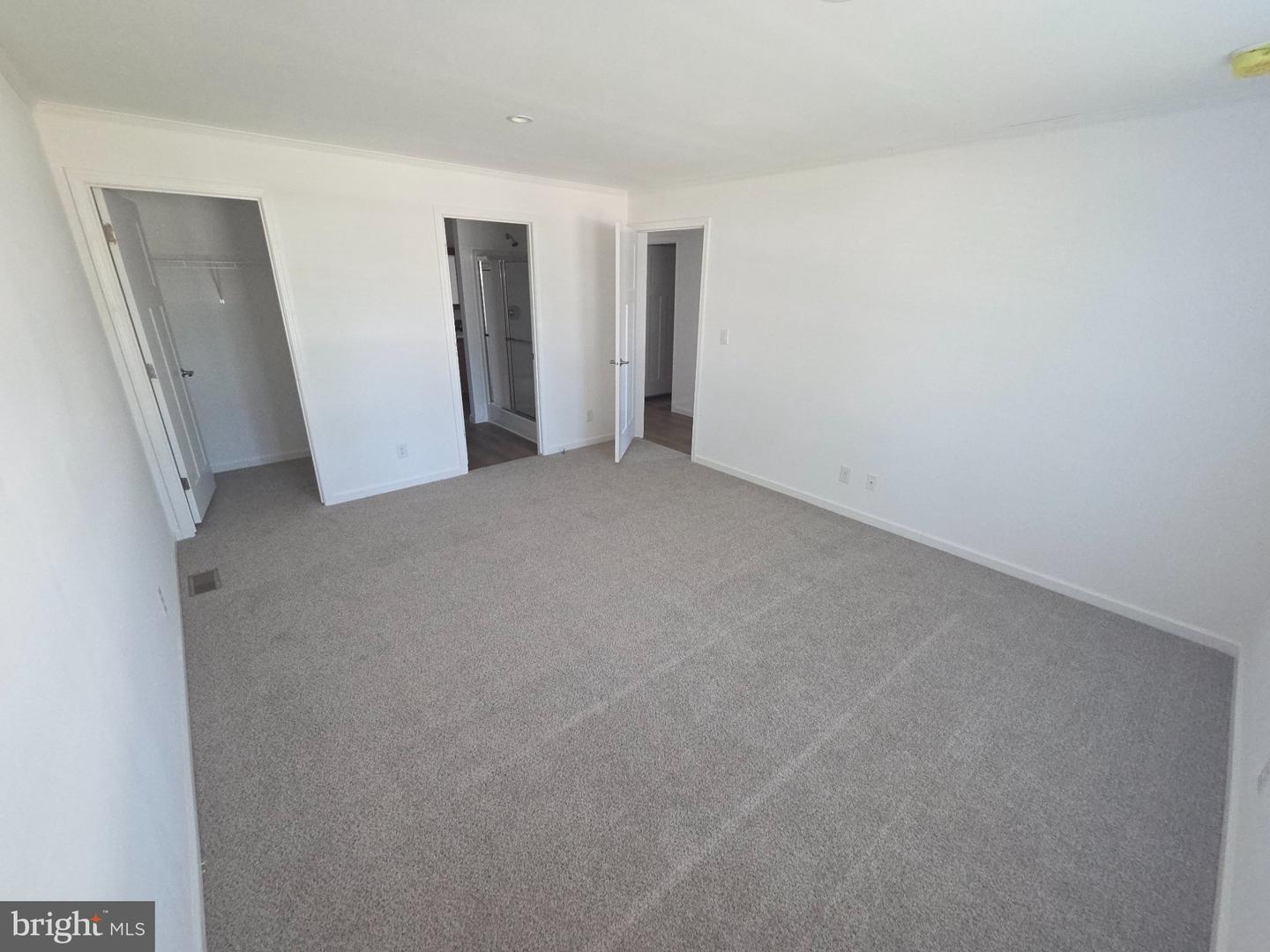 102 E Circle Dr Property Photo 6
