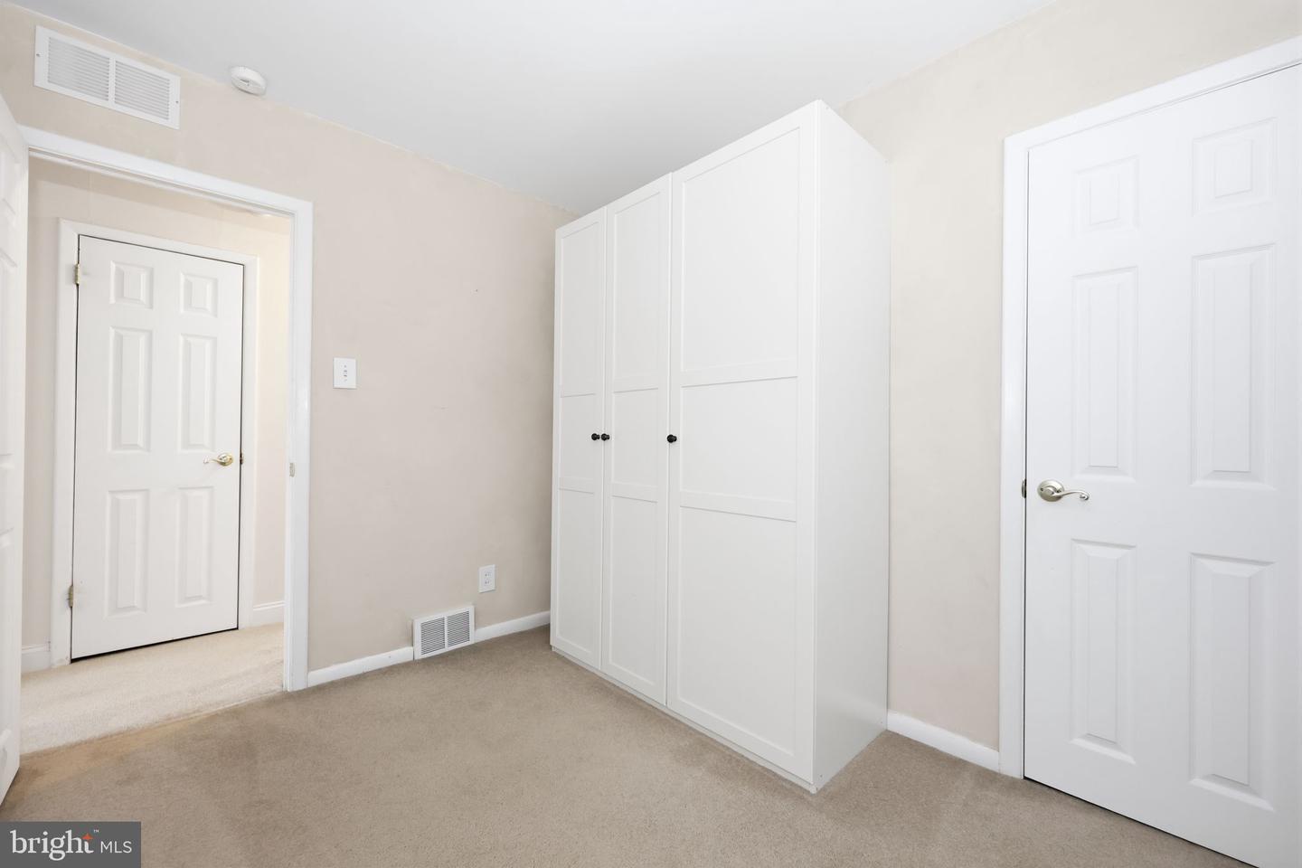 811 Arthur Ave Property Photo 14