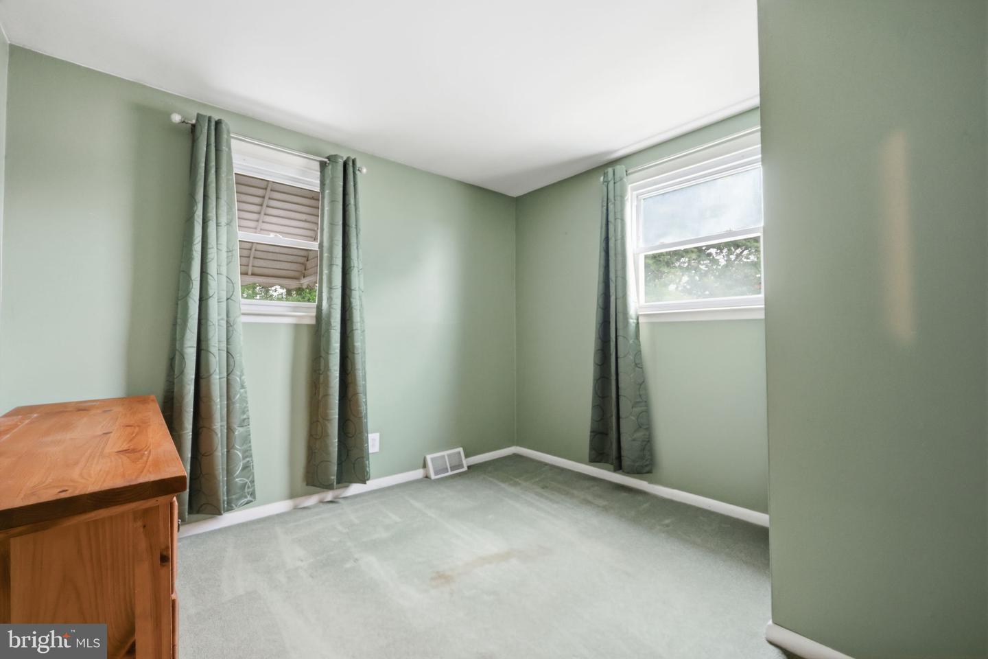 811 Arthur Ave Property Photo 15
