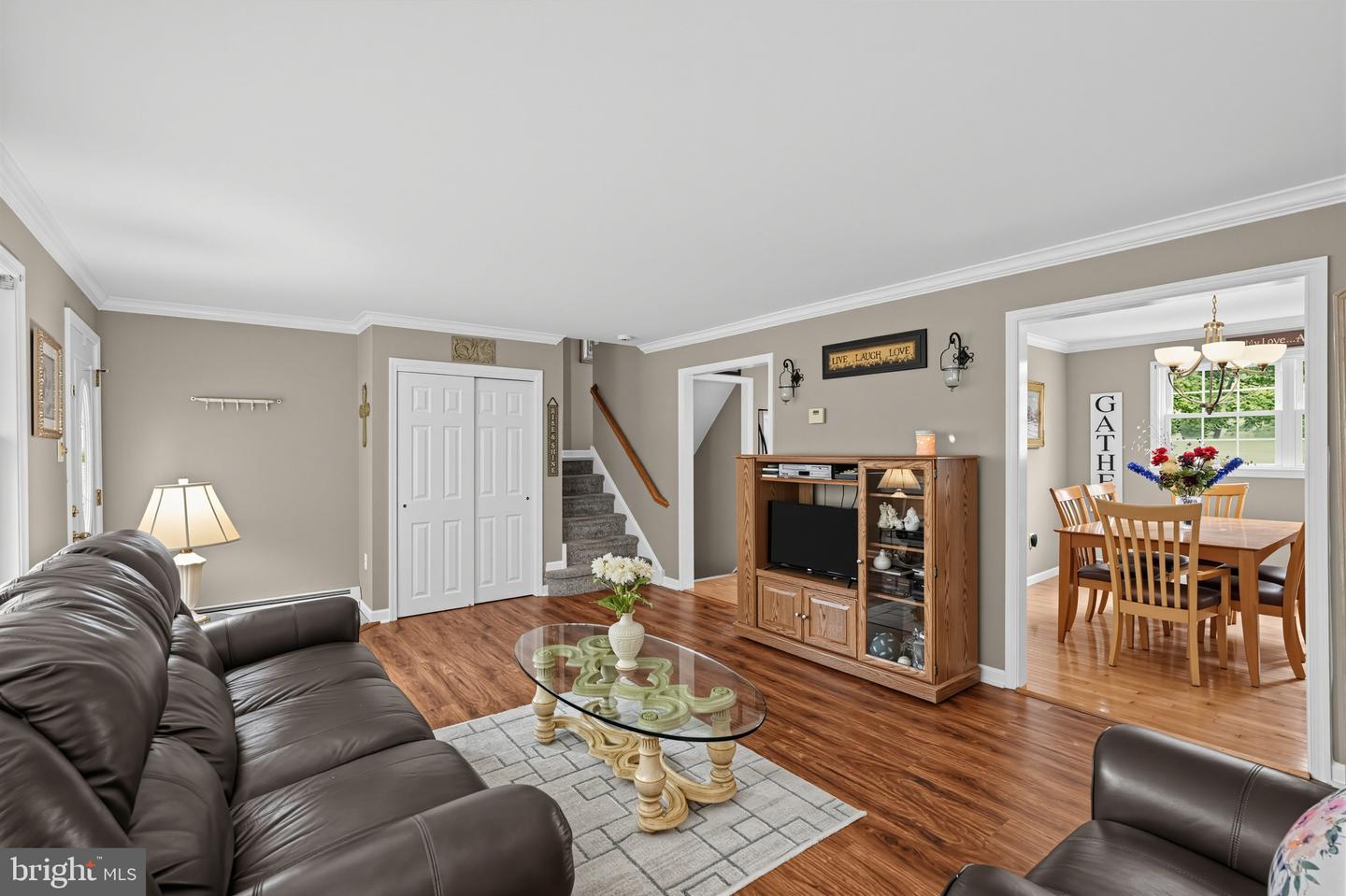 462 Cynthia Ave Property Photo 4