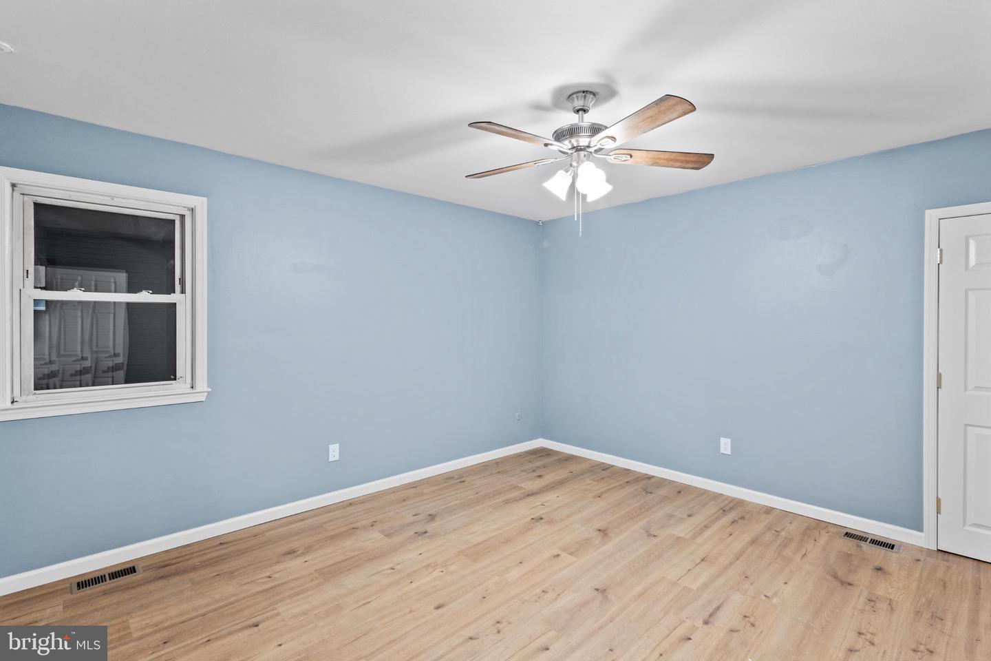 4666 Oak Ave Property Photo 11