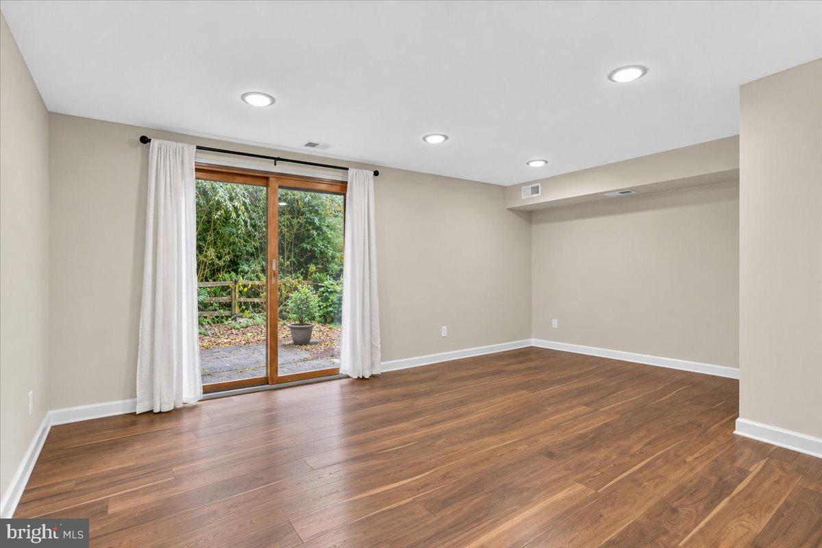 3257 Durham Pl Property Photo 22