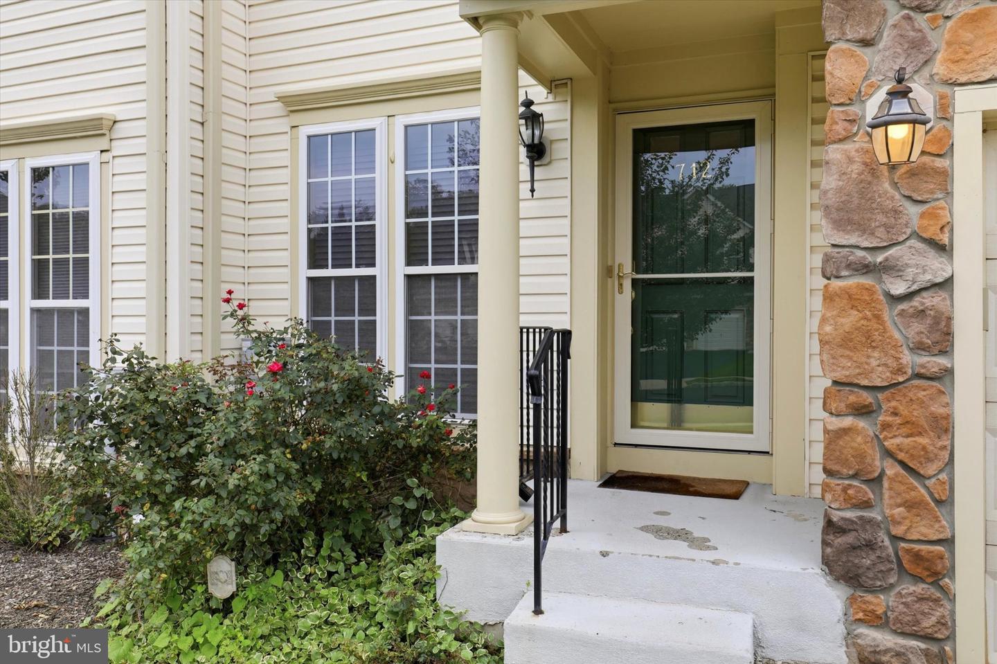 712 Wisteria Dr Property Photo 2