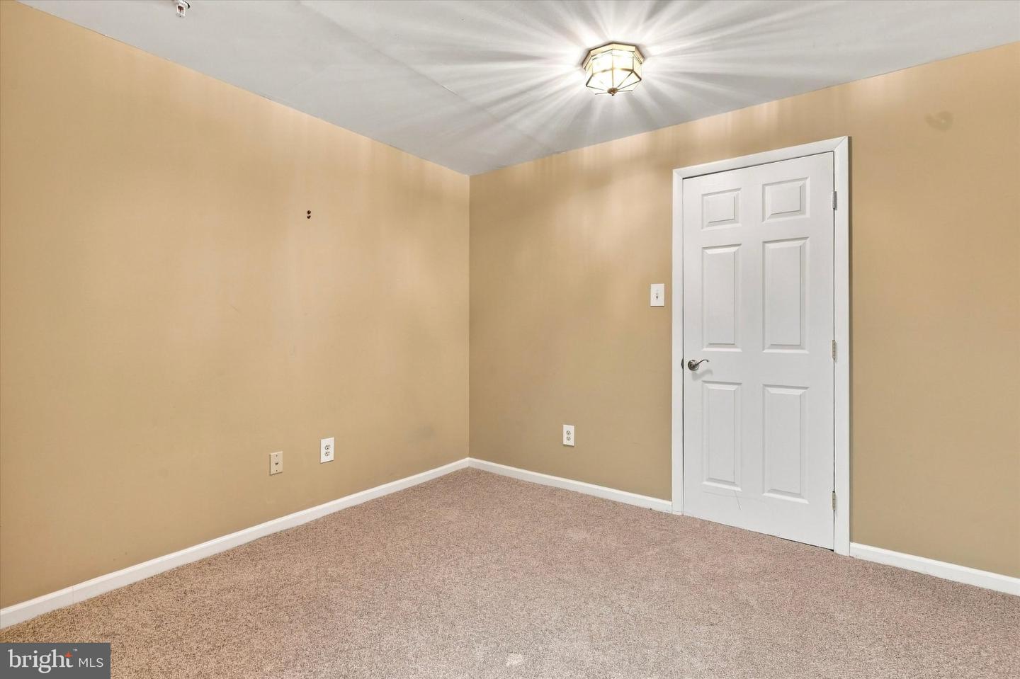 712 Wisteria Dr Property Photo 29
