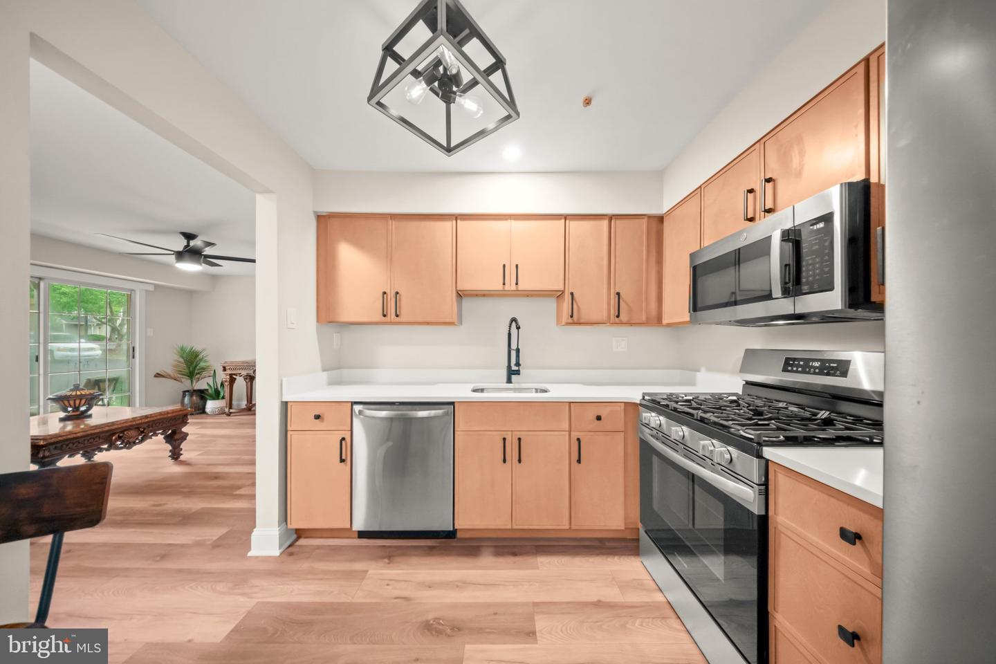 805 Society Pl Property Photo 8