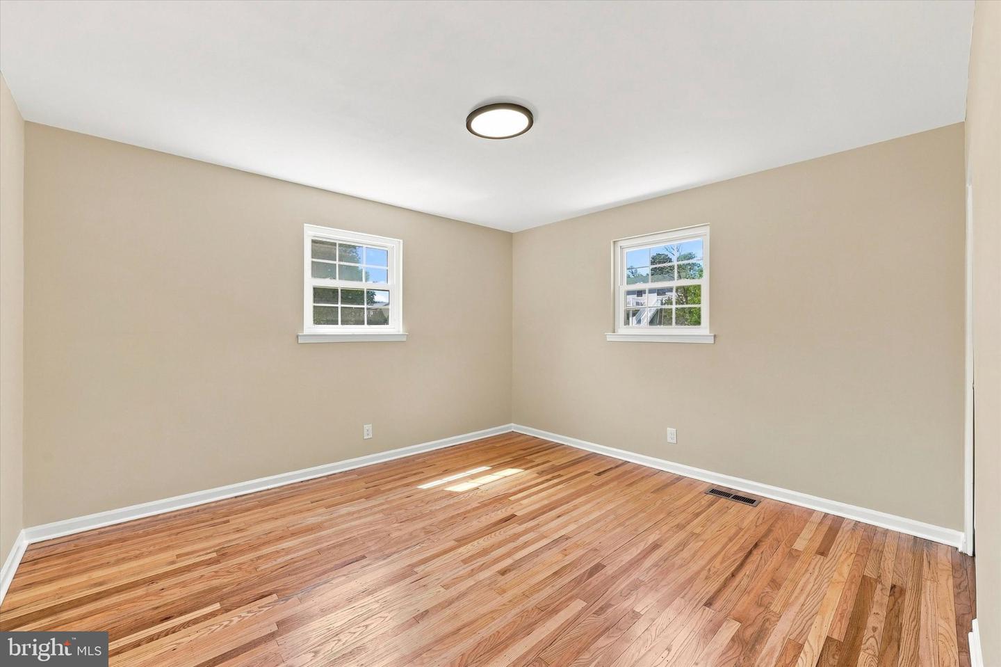 884 Stirrup Ln Property Photo 20
