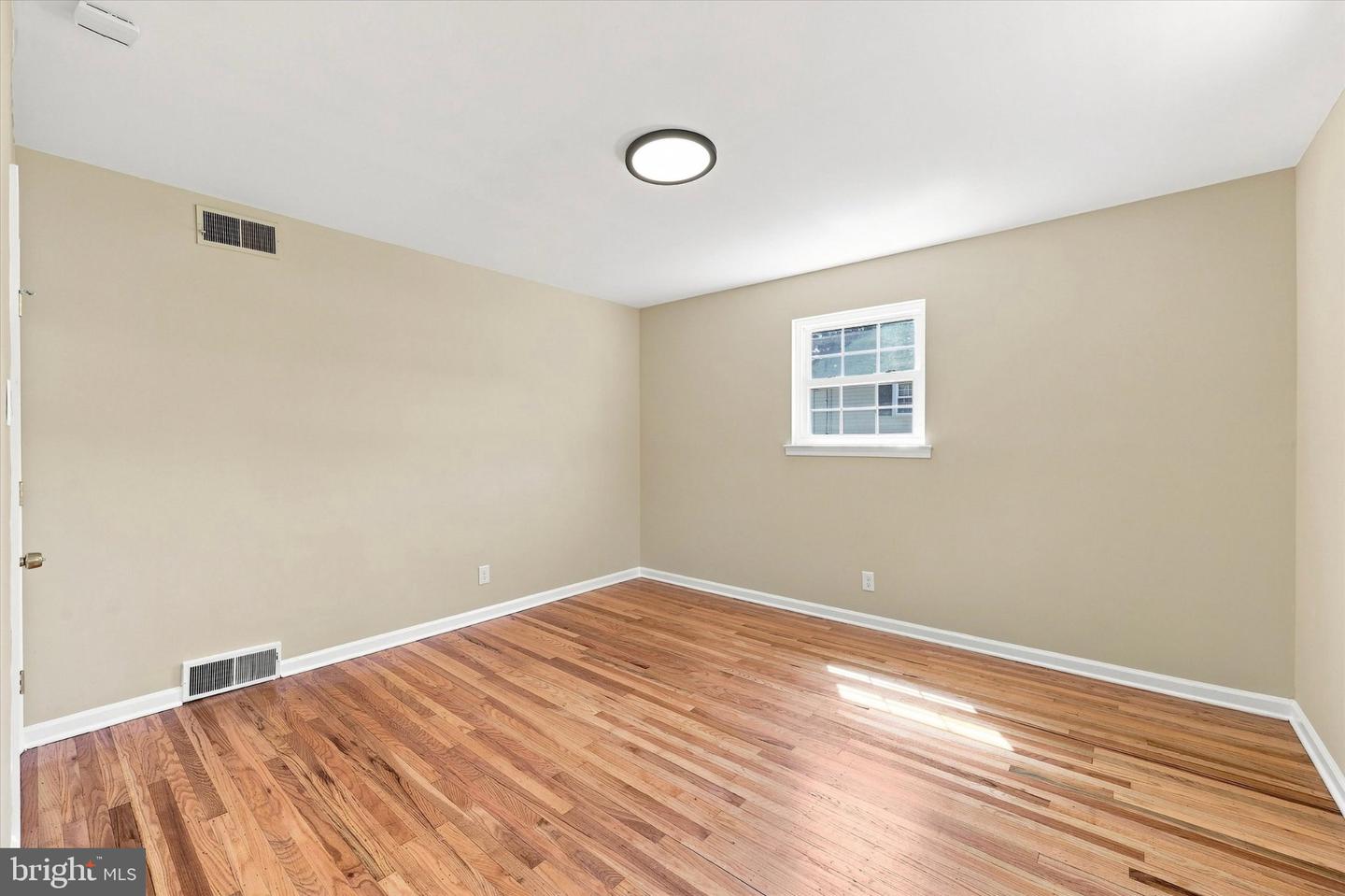 884 Stirrup Ln Property Photo 22