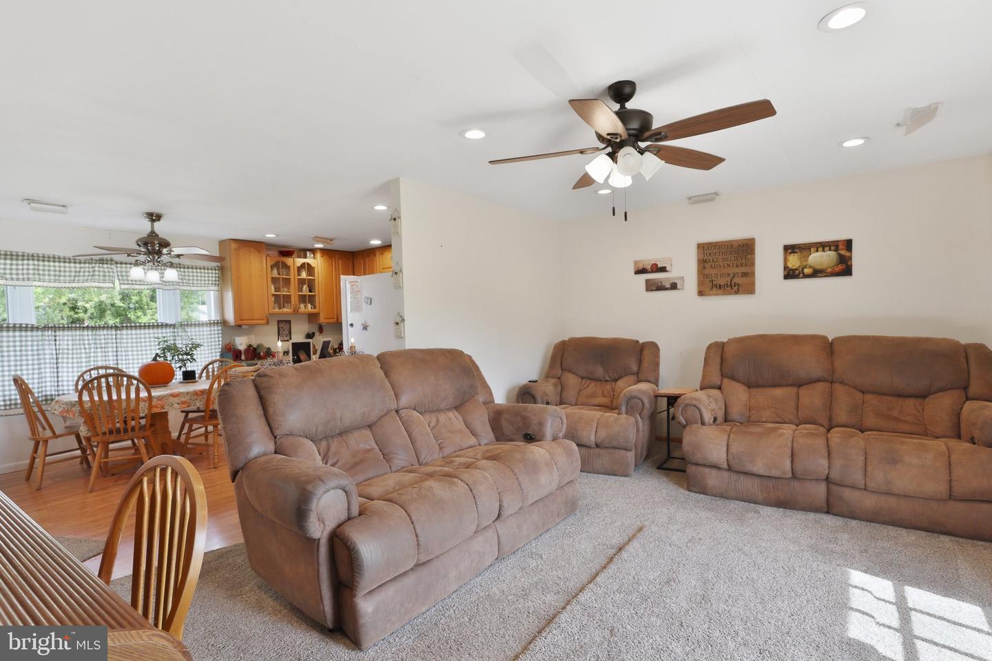 2 Idlewild Rd Property Photo 12