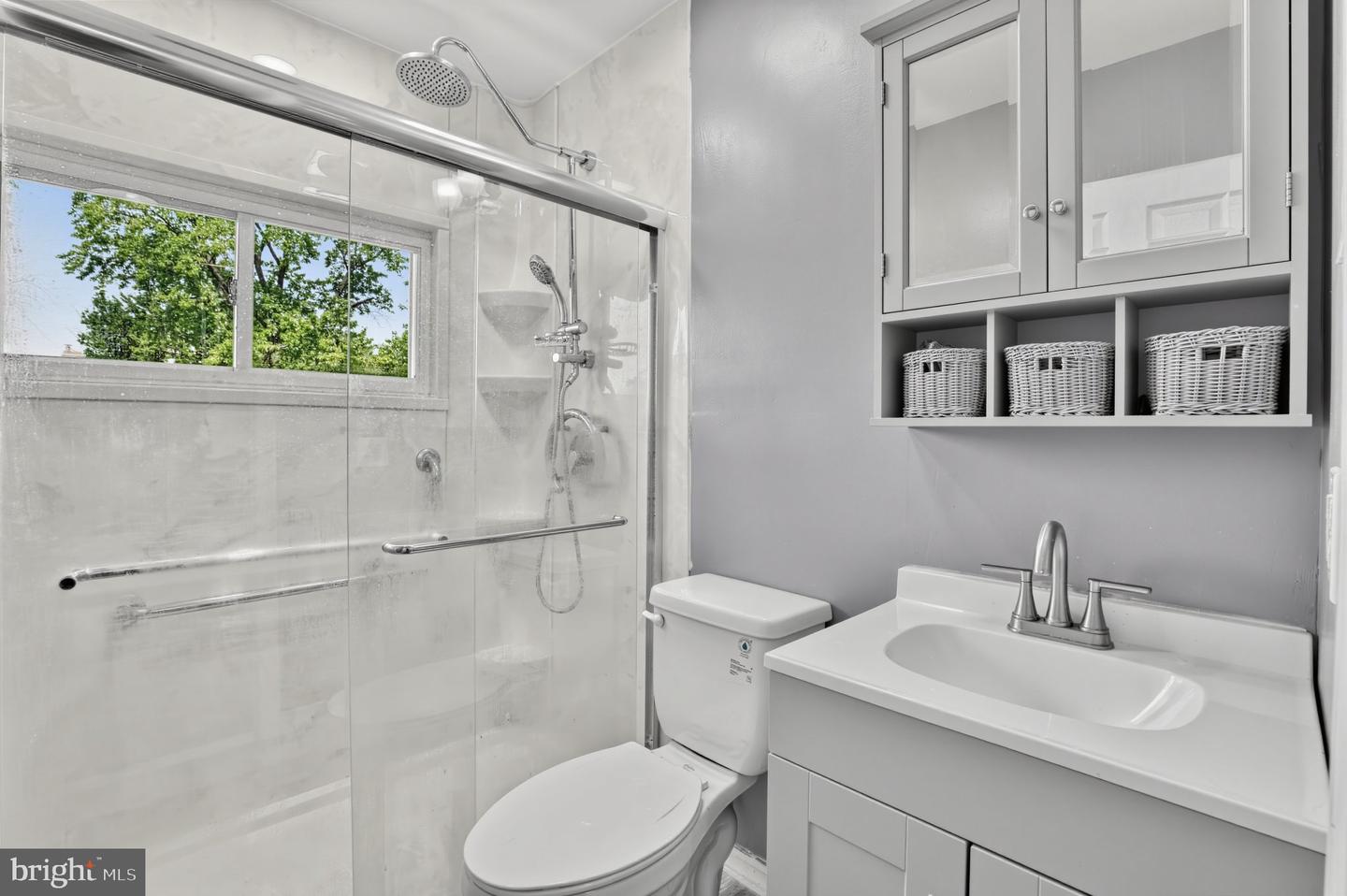 2 Idlewild Rd Property Photo 19