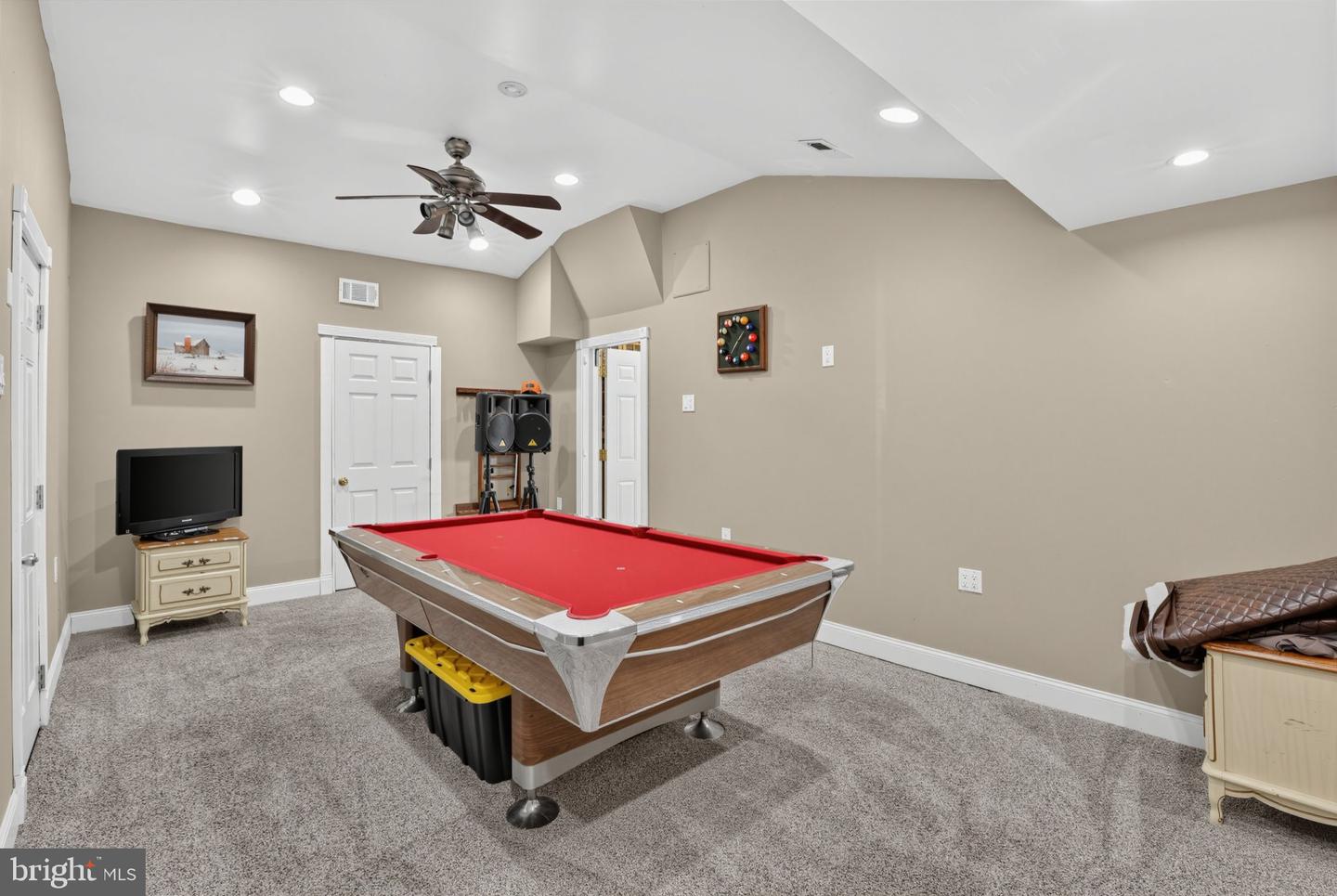 2 Idlewild Rd Property Photo 21