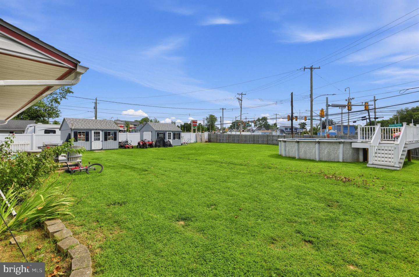 2 Idlewild Rd Property Photo 26
