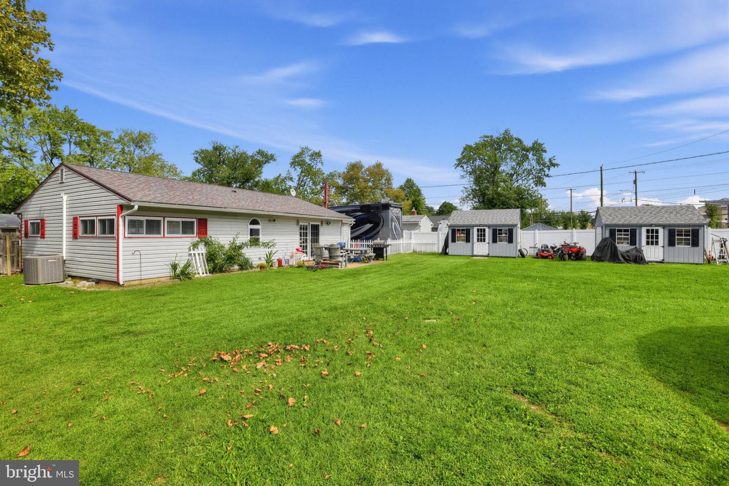 2 Idlewild Rd Property Photo 27