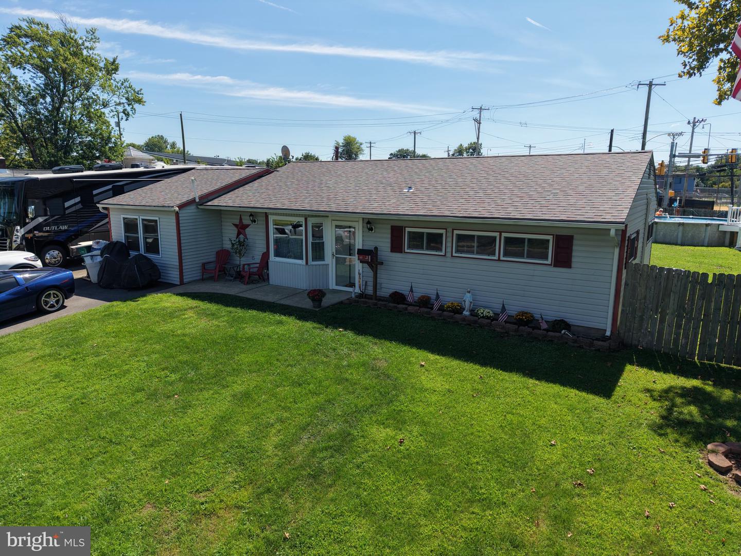 2 Idlewild Rd Property Photo 42