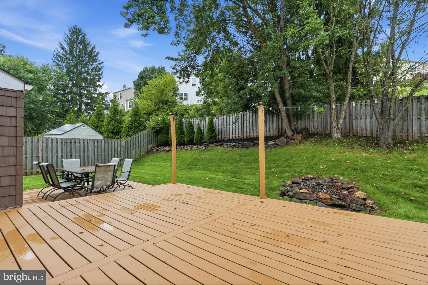 512 Amherst Cir Property Photo 45