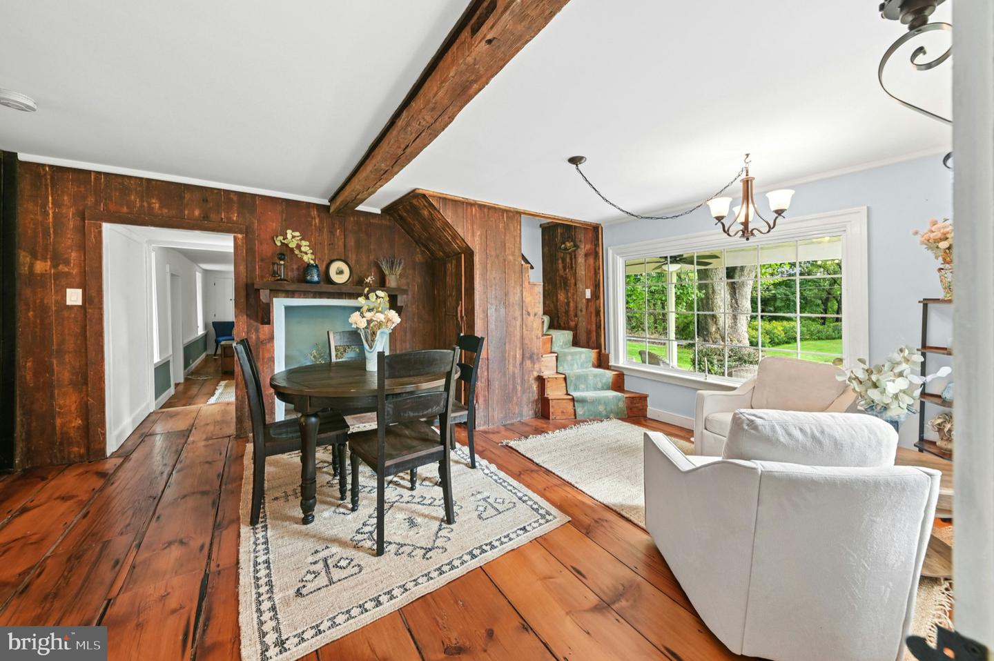 1442 River Rd Property Photo 7