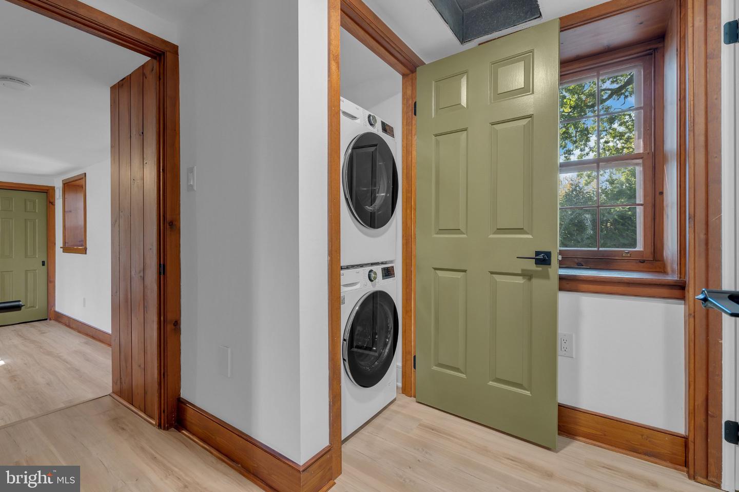 4 Leedom Pl Property Photo 15