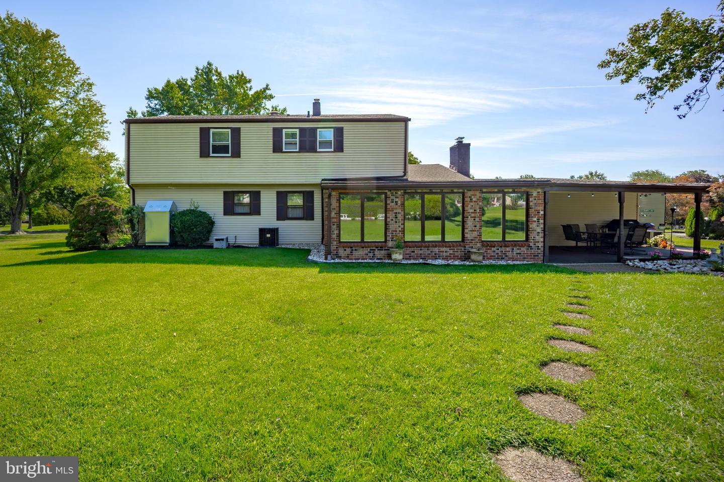 28 Harvest Rd Property Photo 7