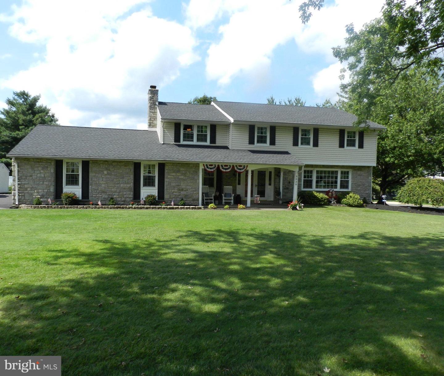 3020 State Rd Property Photo 1