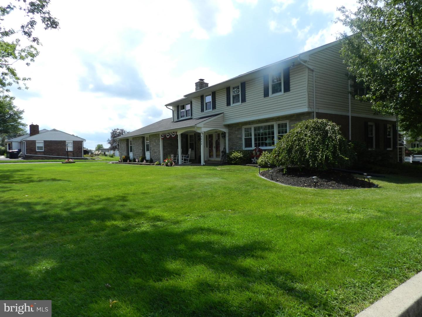3020 State Rd Property Photo 4