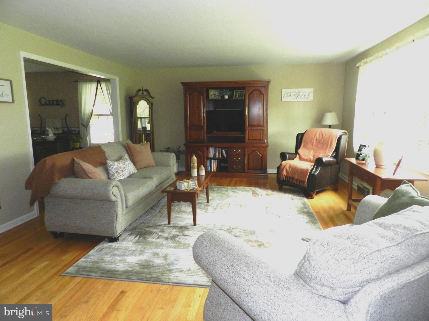 3020 State Rd Property Photo 10