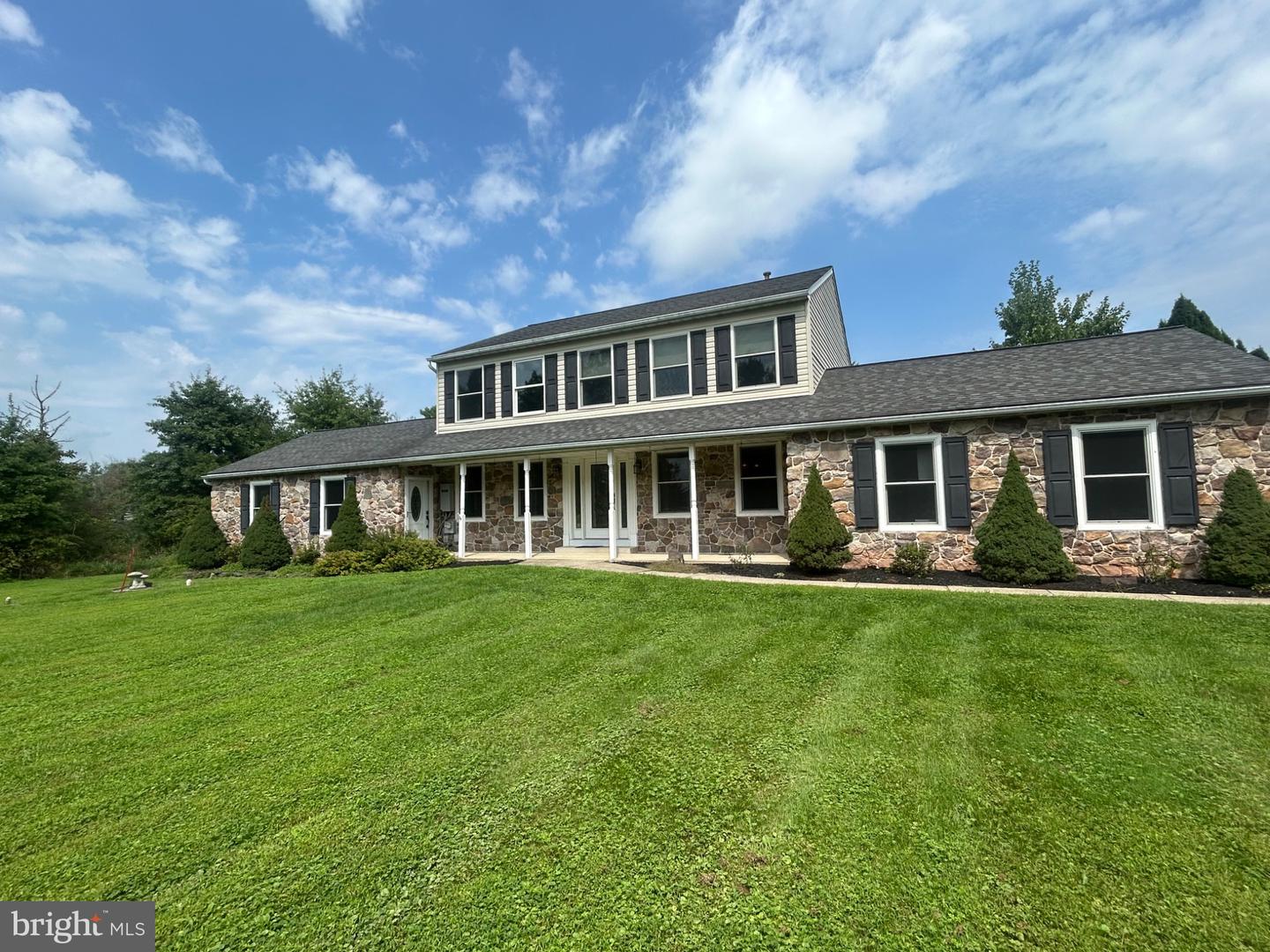 5921 Durham Rd Property Photo 1
