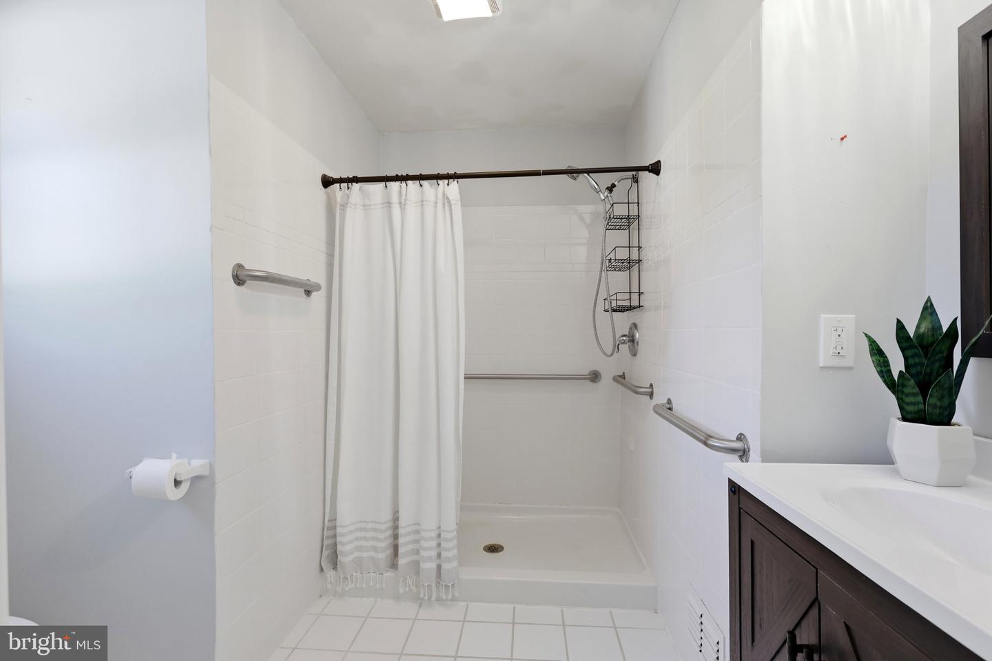 5921 Durham Rd Property Photo 70