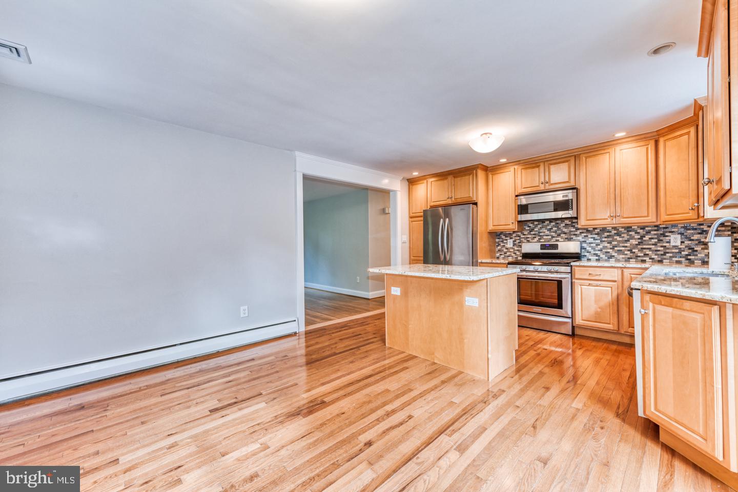 PABU2130604 Property Photo 7